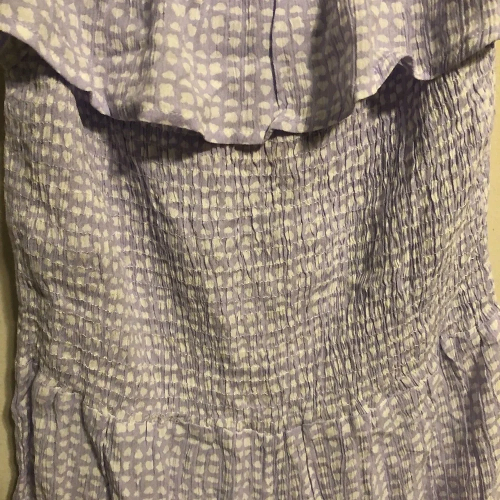 Size Medium pastel purple romper - Picture 3 of 4